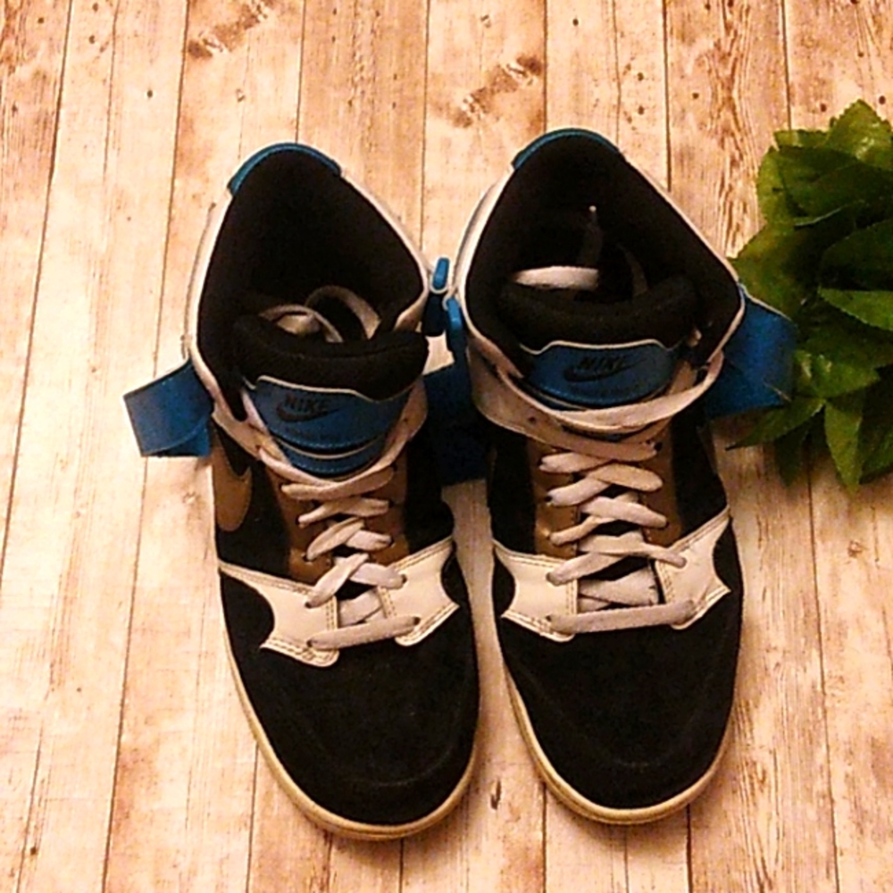Nike Mogan mid 2 Men's sneakers size 10